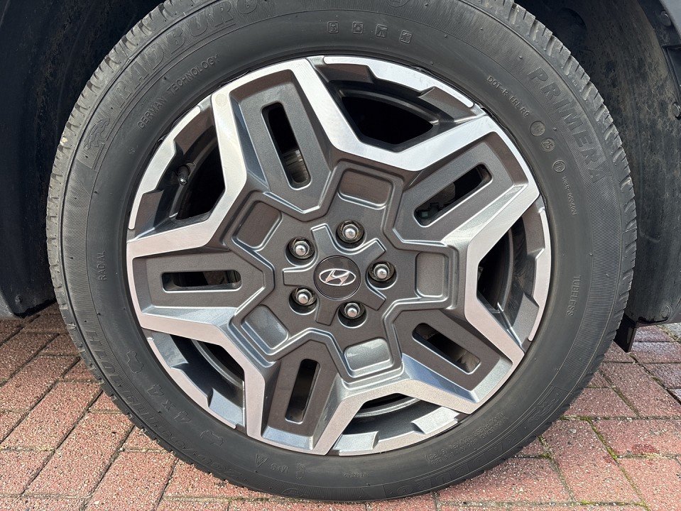 Fahrzeugabbildung Hyundai Santa Fe Prime Plug-In Hybrid 4WD