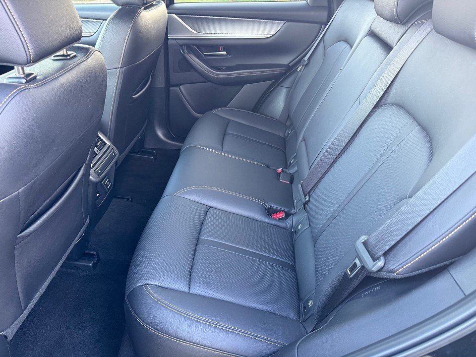 Fahrzeugabbildung Mazda CX-60 e-SKYACTIV-D 254 EXCLUSIVE P-GSD DA-P CON-P COM-LED-P