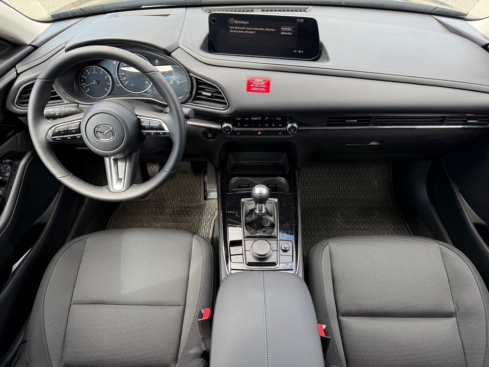 Fahrzeugabbildung Mazda CX-30 2.5L e-SKYACTIV G 140ps 6MT Centre-line DASO