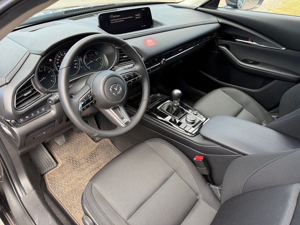 Fahrzeugabbildung Mazda CX-30 2.5L e-SKYACTIV G 140ps 6MT Centre-line DASO