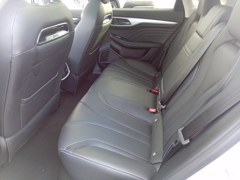 Fahrzeugabbildung MG Marvel R Performance