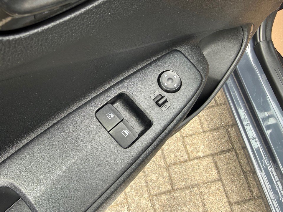 Fahrzeugabbildung Hyundai i10 Connect & Go