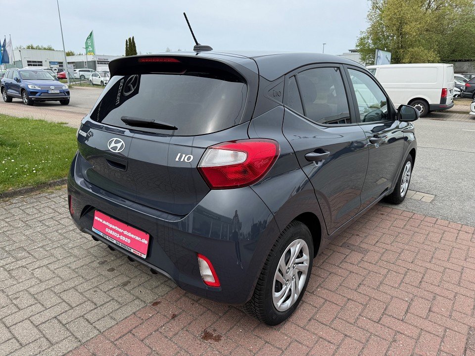 Fahrzeugabbildung Hyundai i10 Connect & Go