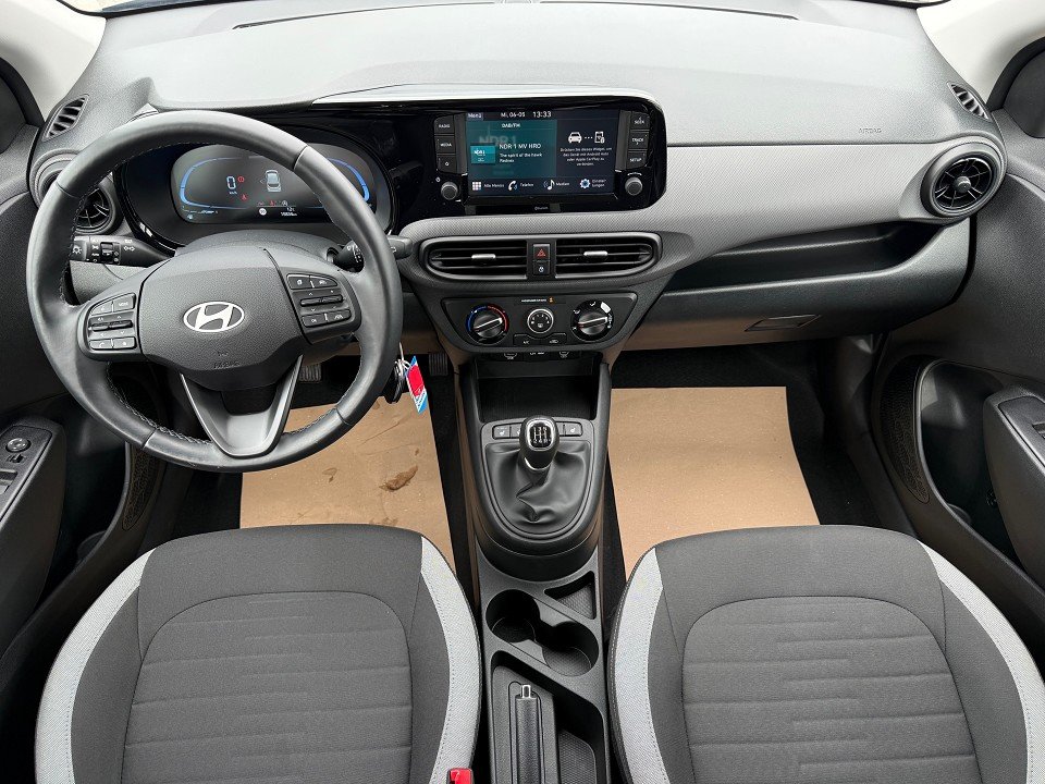 Fahrzeugabbildung Hyundai i10 Connect & Go