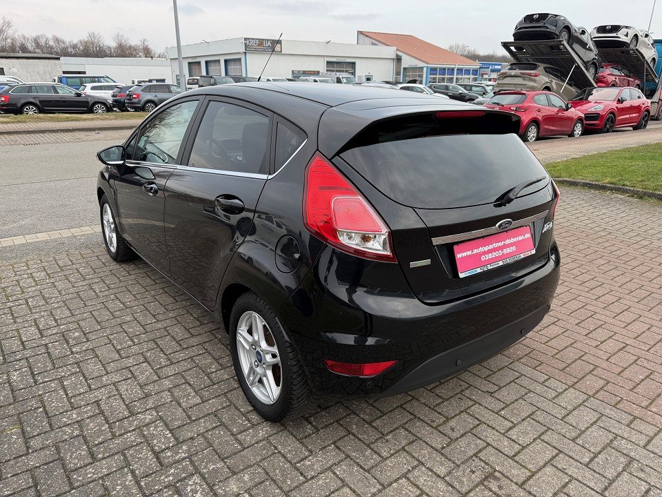 Fahrzeugabbildung Ford Fiesta 1.0 EcoBoost Titanium