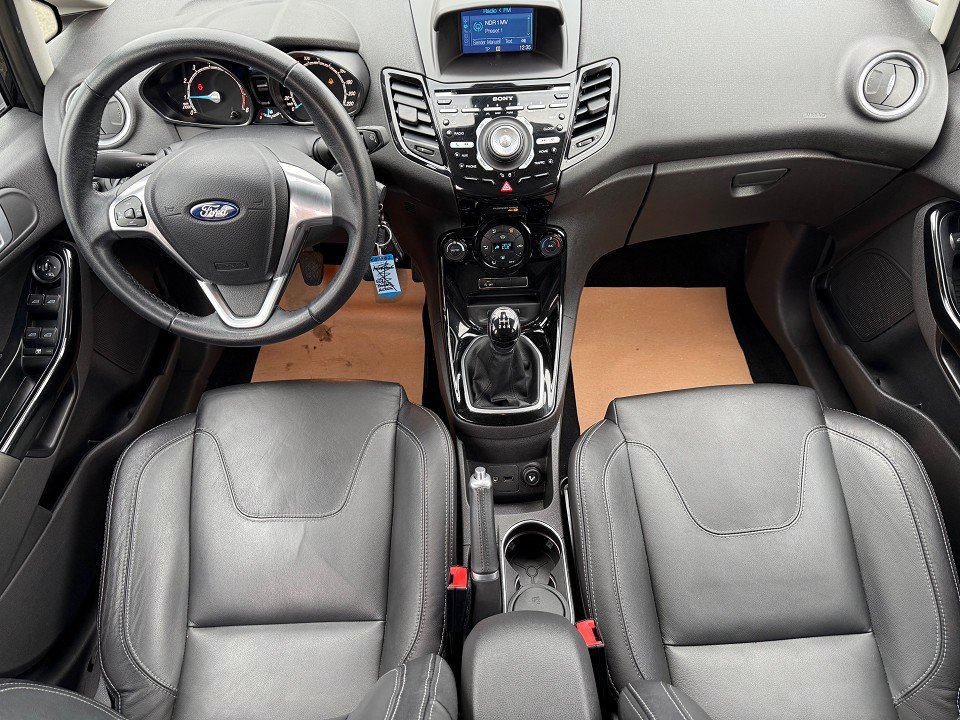 Fahrzeugabbildung Ford Fiesta 1.0 EcoBoost Titanium