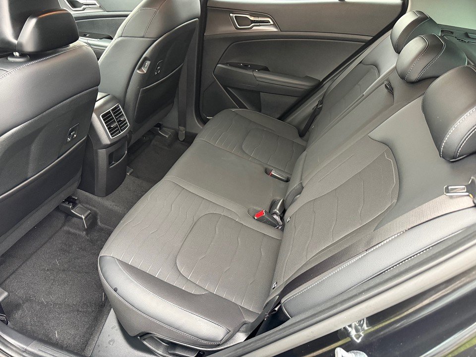 Fahrzeugabbildung Kia Sportage 1.6 T-GDI 160 2WD Vision Komfort
