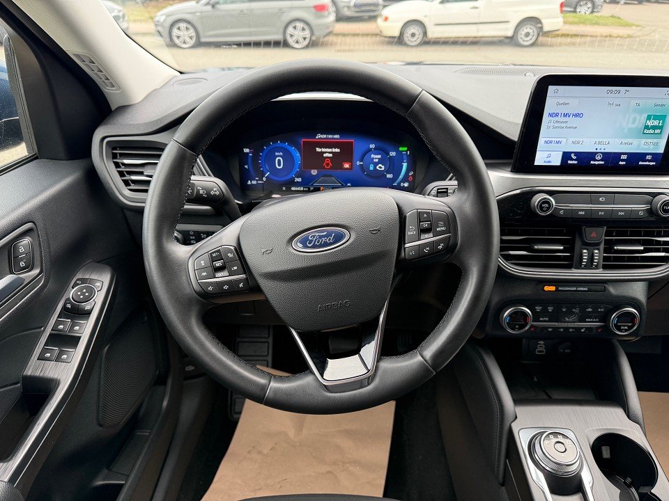 Fahrzeugabbildung Ford Kuga Hybrid Titanium X