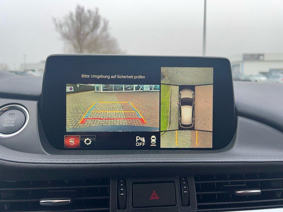 Fahrzeugabbildung Mazda 6 2.5L SKYACTIV G 194ps 6AT HOMURA SUNR