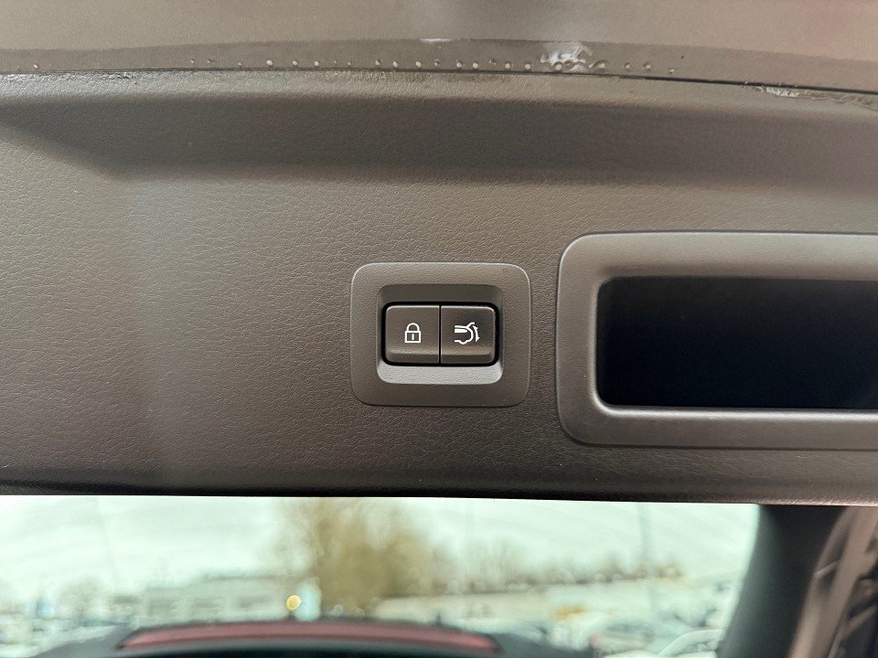 Fahrzeugabbildung Mazda CX-30 SKYACTIV-G 2.0 150PS 6AG SELECTION A18 DES-P PRE-P