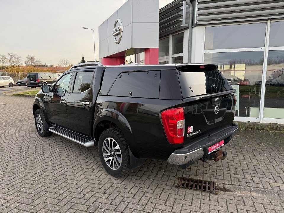 Fahrzeugabbildung Nissan Navara Tekna Double Cab 4x4