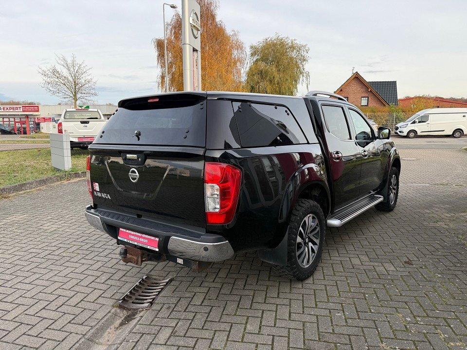 Fahrzeugabbildung Nissan Navara Tekna Double Cab 4x4