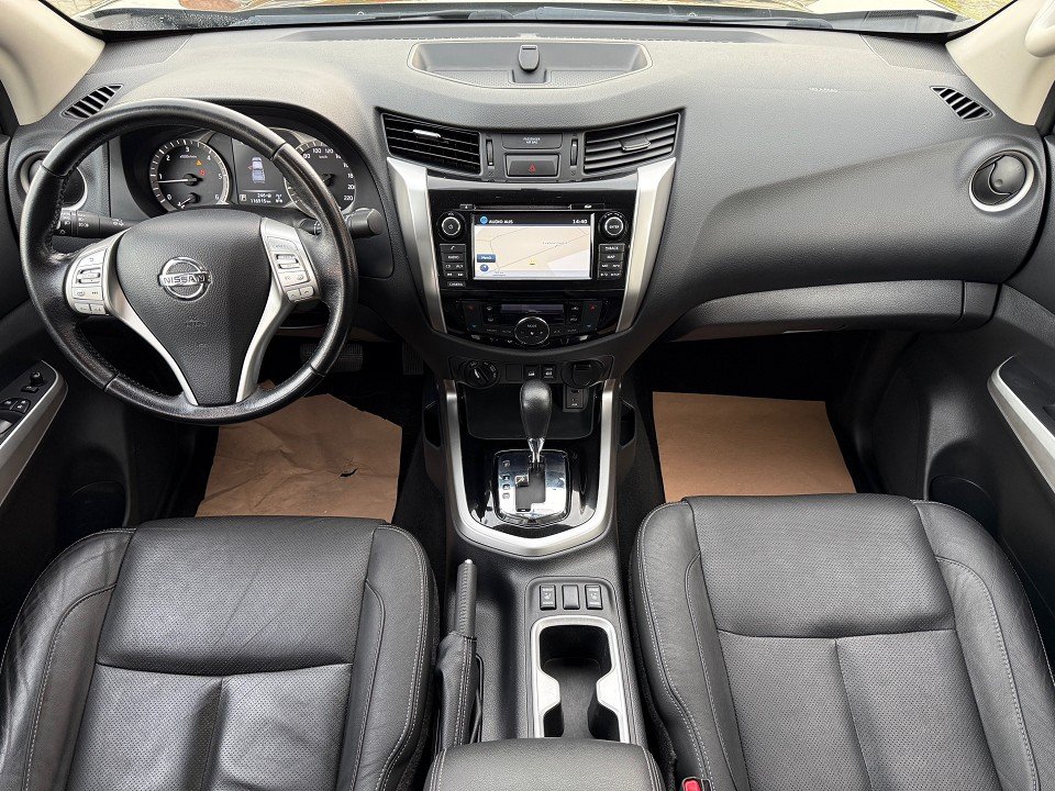 Fahrzeugabbildung Nissan Navara Tekna Double Cab 4x4