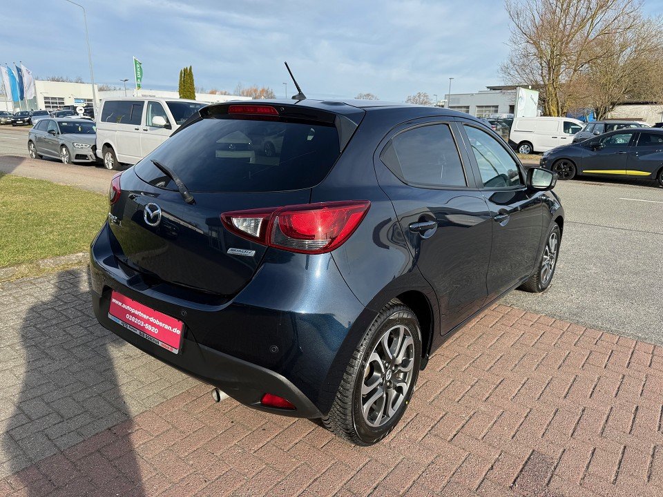 Fahrzeugabbildung Mazda 2 SKYACTIV-G 90 5T 5GS AL-NAKAMA LIC-P