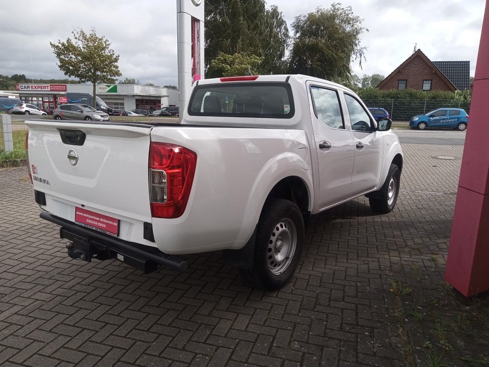Fahrzeugabbildung Nissan NAVARA DC 160PS 6MT Visia Double Cab 4x4 AHK