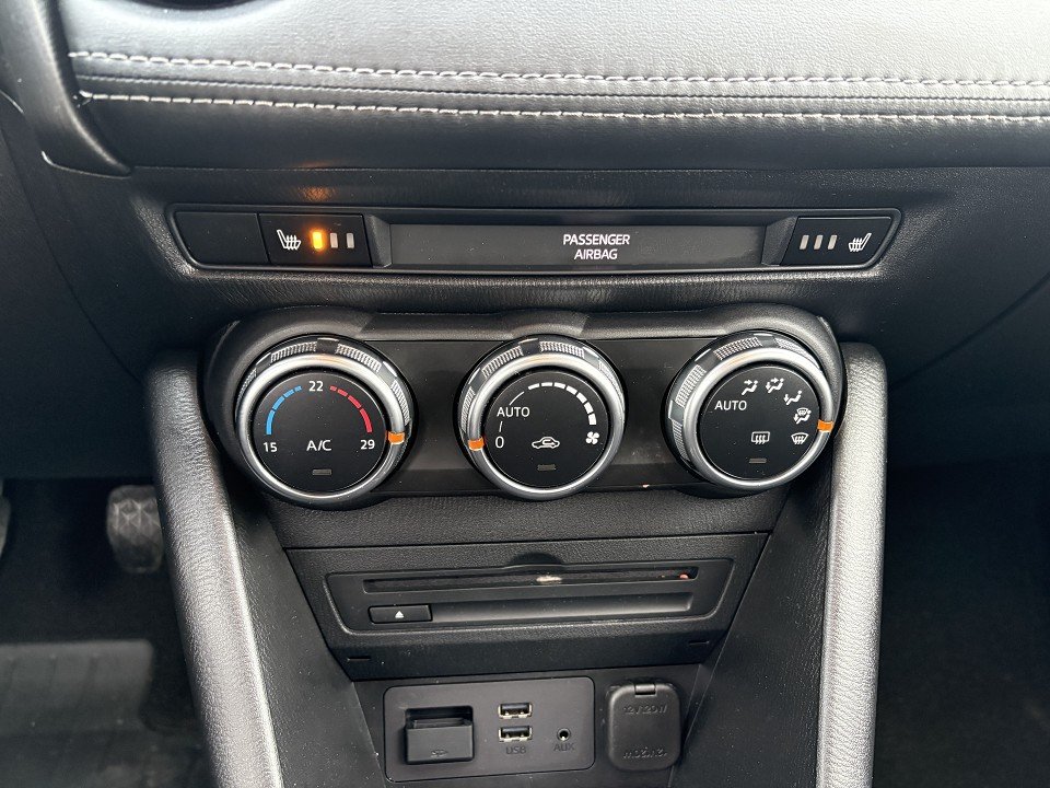 Fahrzeugabbildung Mazda CX-3 SKYACTIV-G 121 FWD 6GS AL-EXCLUSIVE NAV