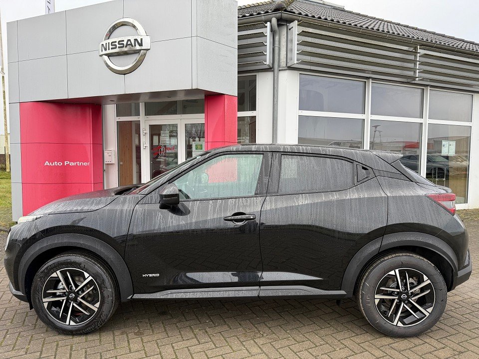 Fahrzeugabbildung Nissan JUKE Hybrid N-CONNECTA Winter II