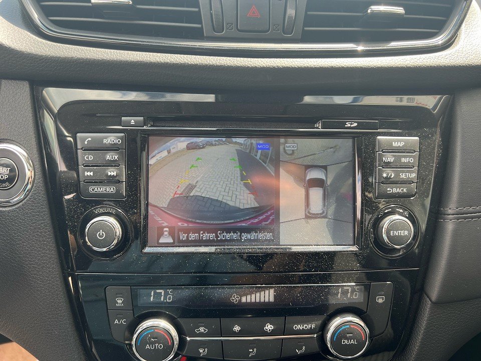 Fahrzeugabbildung Nissan X-Trail 1.3 DIG-T 160PS DCT 4x2 N-Connecta