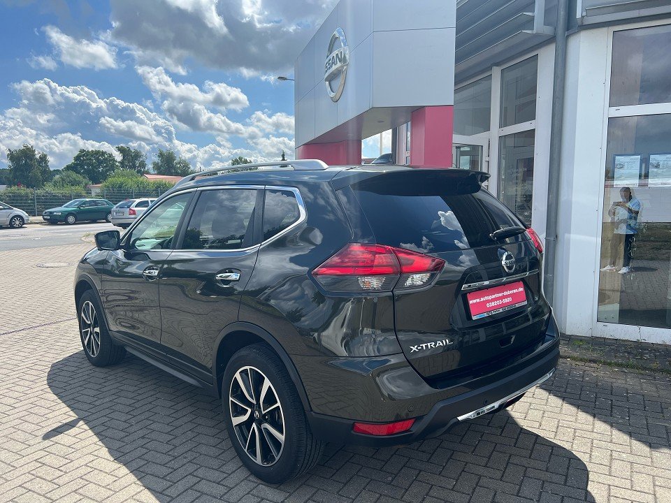Fahrzeugabbildung Nissan X-Trail 1.3 DIG-T 160PS DCT 4x2 N-Connecta