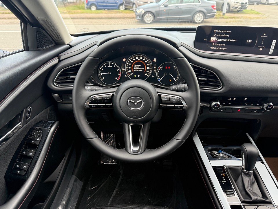 Fahrzeugabbildung Mazda CX-30 2.5L e-SKYACTIV G 140ps 6AT Homura
