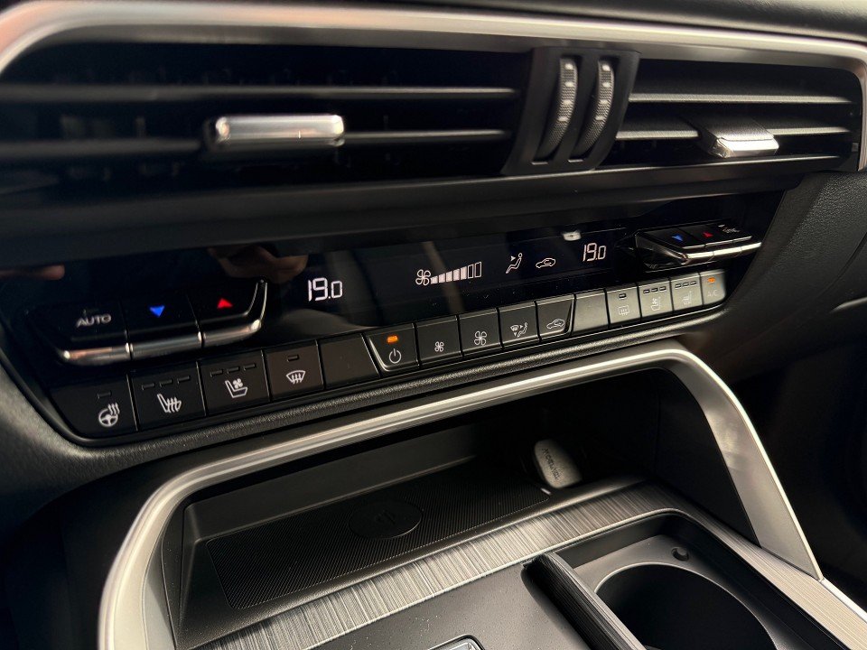 Fahrzeugabbildung Mazda CX-60 3.3L e-SKYACTIV D 254ps Homura COSO