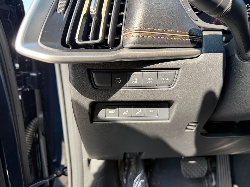 Fahrzeugabbildung Mazda CX-60 3.3L e-SKYACTIV D 254ps Homura COSO