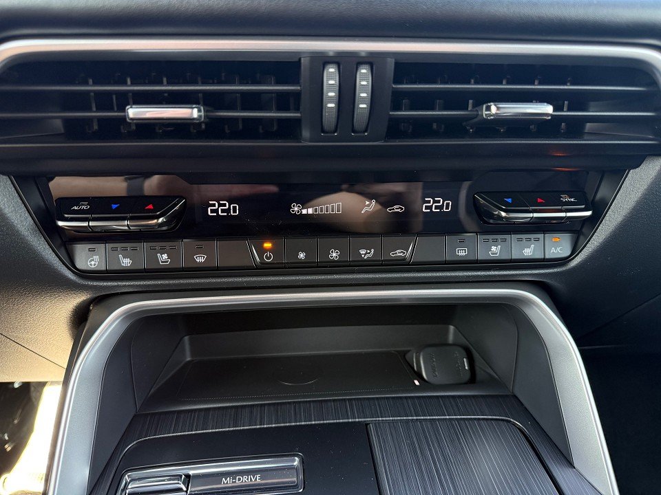 Fahrzeugabbildung Mazda CX-60 3.3L e-SKYACTIV D 254ps Homura COSO