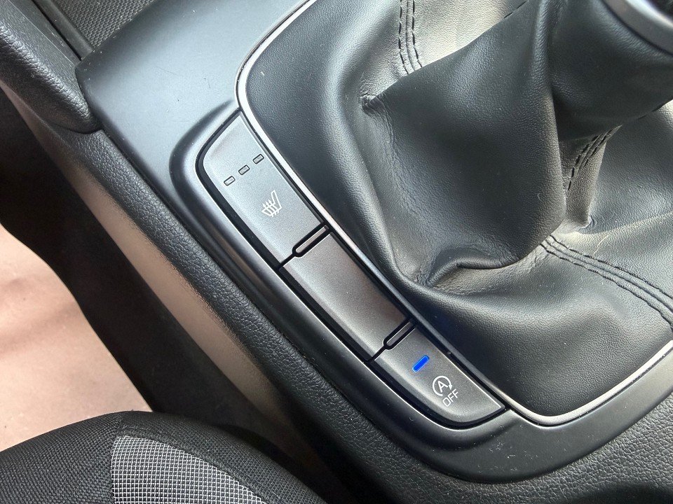 Fahrzeugabbildung Hyundai Kona 1.0 TGD-I Trend 2WD