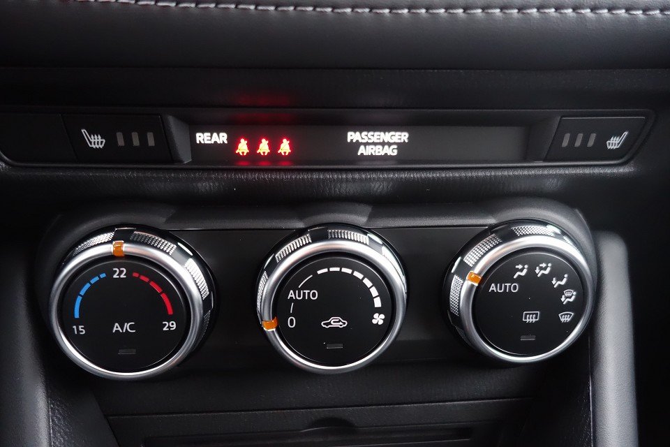 Fahrzeugabbildung Mazda CX-3 SKYACTIV-G 2.0 6GS SELECTION DUK-P NAV