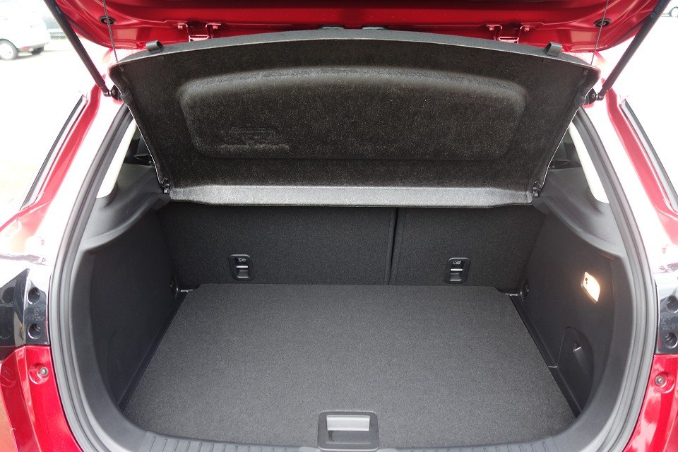 Fahrzeugabbildung Mazda CX-3 SKYACTIV-G 2.0 6GS SELECTION DUK-P NAV