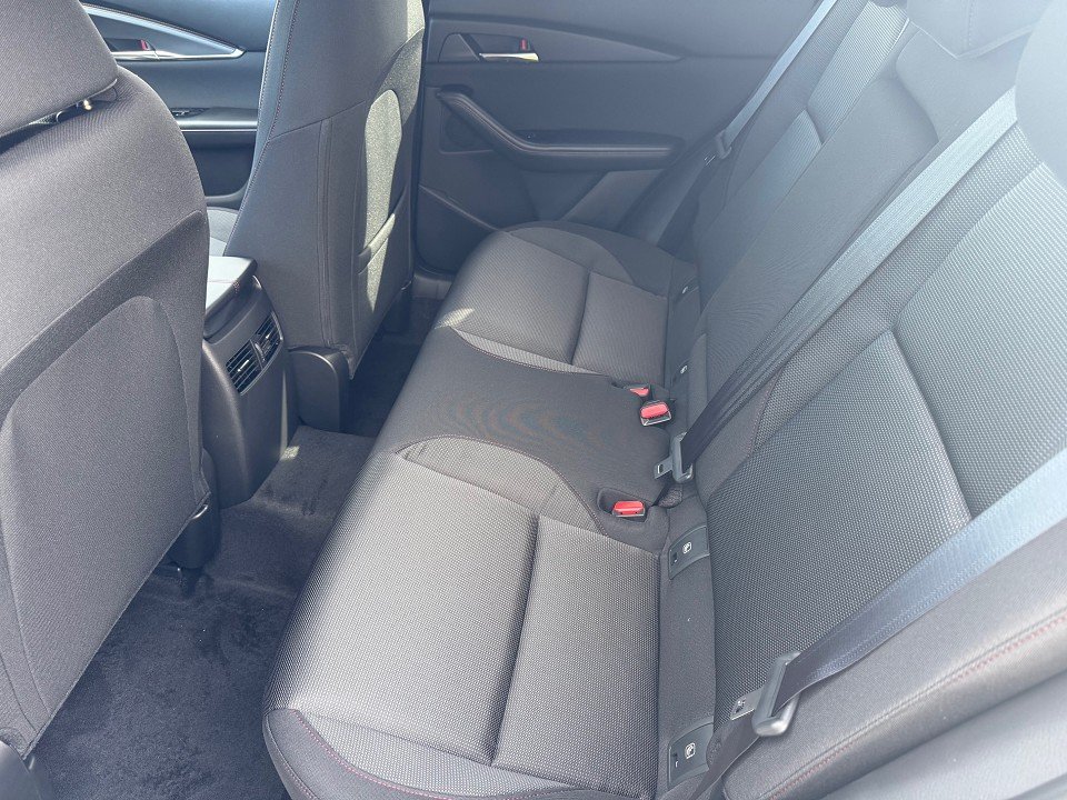 Fahrzeugabbildung Mazda CX-30 2.5L e-SKYACTIV G 140ps 6MT Homura