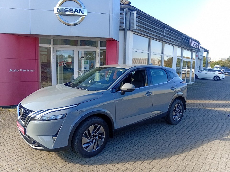 Fahrzeugabbildung Nissan QASHQAI 1.3 DIG-T MHEV 140PS 6MT 4x2 Acenta NC
