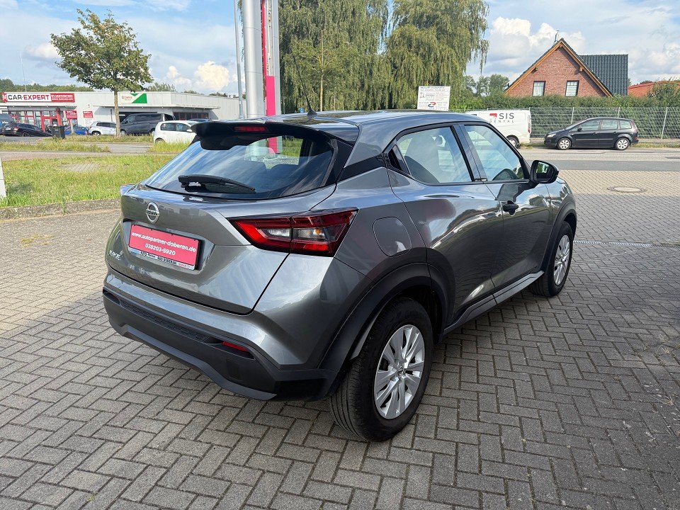 Fahrzeugabbildung Nissan JUKE 1.0 DIG-T 114PS 6MT Visia