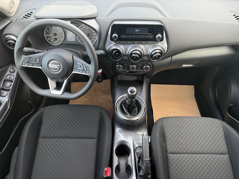 Fahrzeugabbildung Nissan JUKE 1.0 DIG-T 114PS 6MT Visia