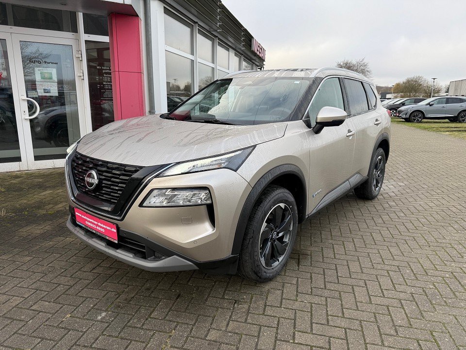 Fahrzeugabbildung Nissan X-TRAIL 1.5 VC-T e-4ORCE 4x4 N-Connecta 5 Sitze PGD