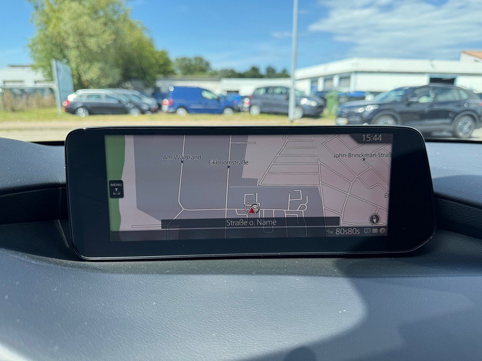 Fahrzeugabbildung Mazda 3 2.5L e-SKYACTIV G 140ps 6AT Homura