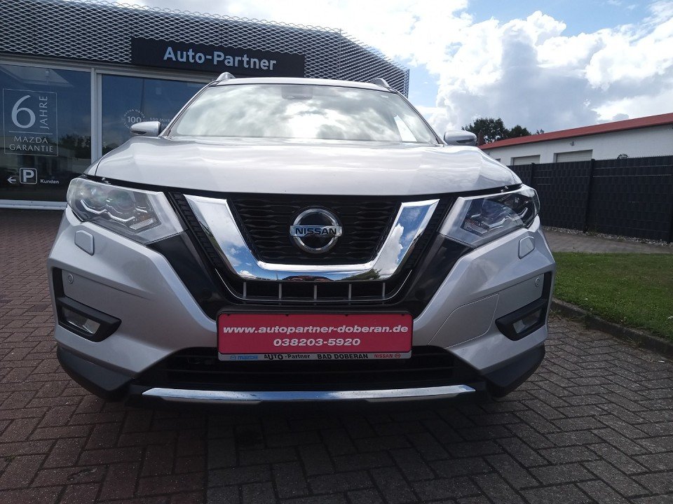 Fahrzeugabbildung Nissan X-TRAIL 1.7 dCi 6MT N-Connecta 5 Sitze PGD