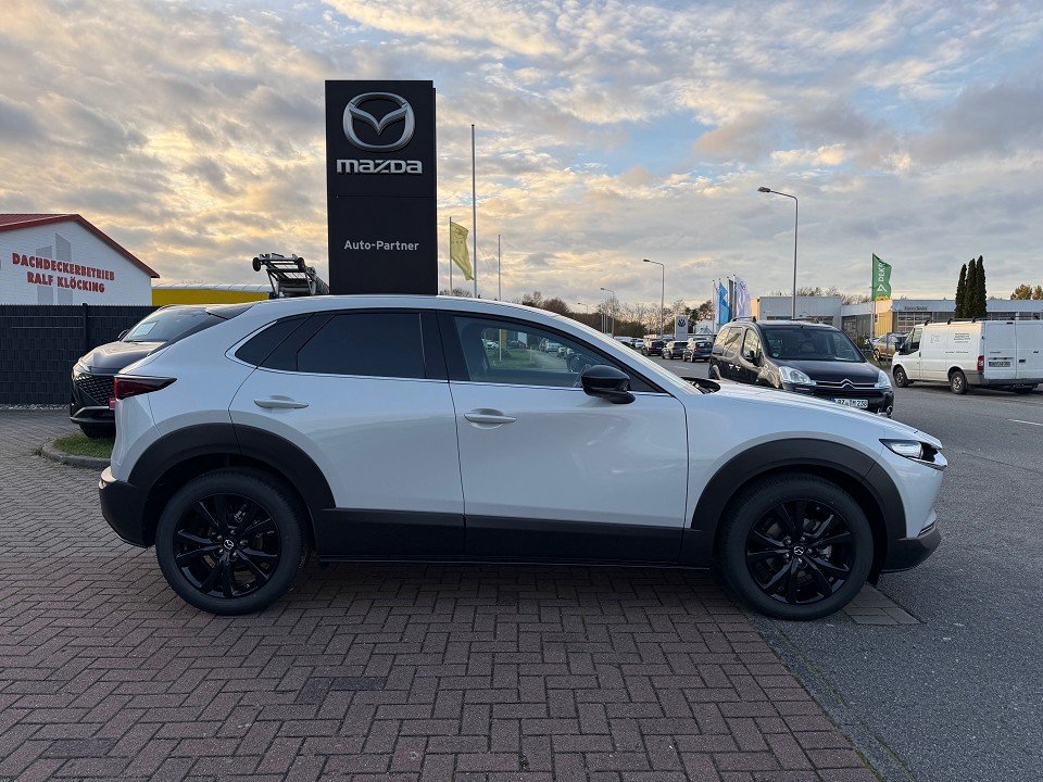 Fahrzeugabbildung Mazda CX-30 2.5L e-SKYACTIV G 140ps 6AT Homura
