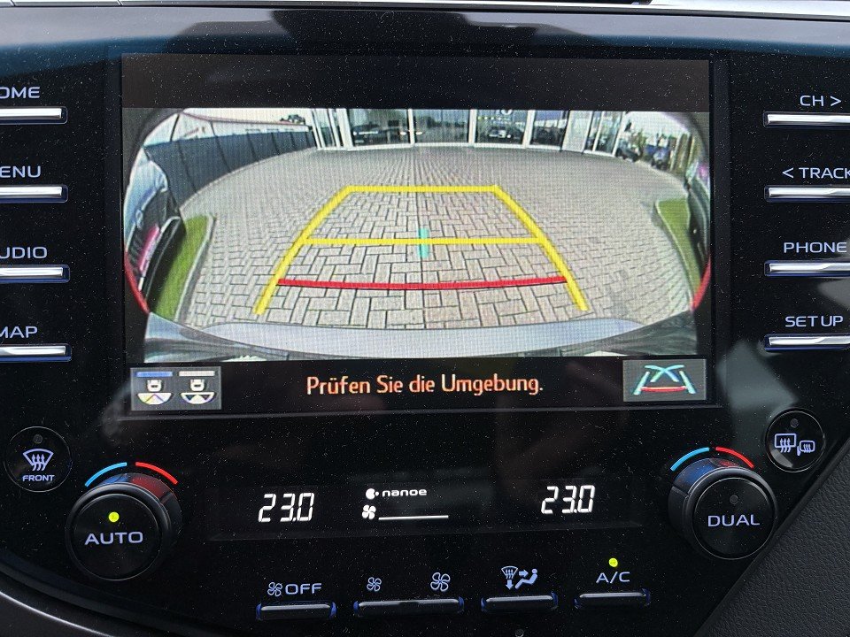 Fahrzeugabbildung Toyota Camry Hybrid Executive