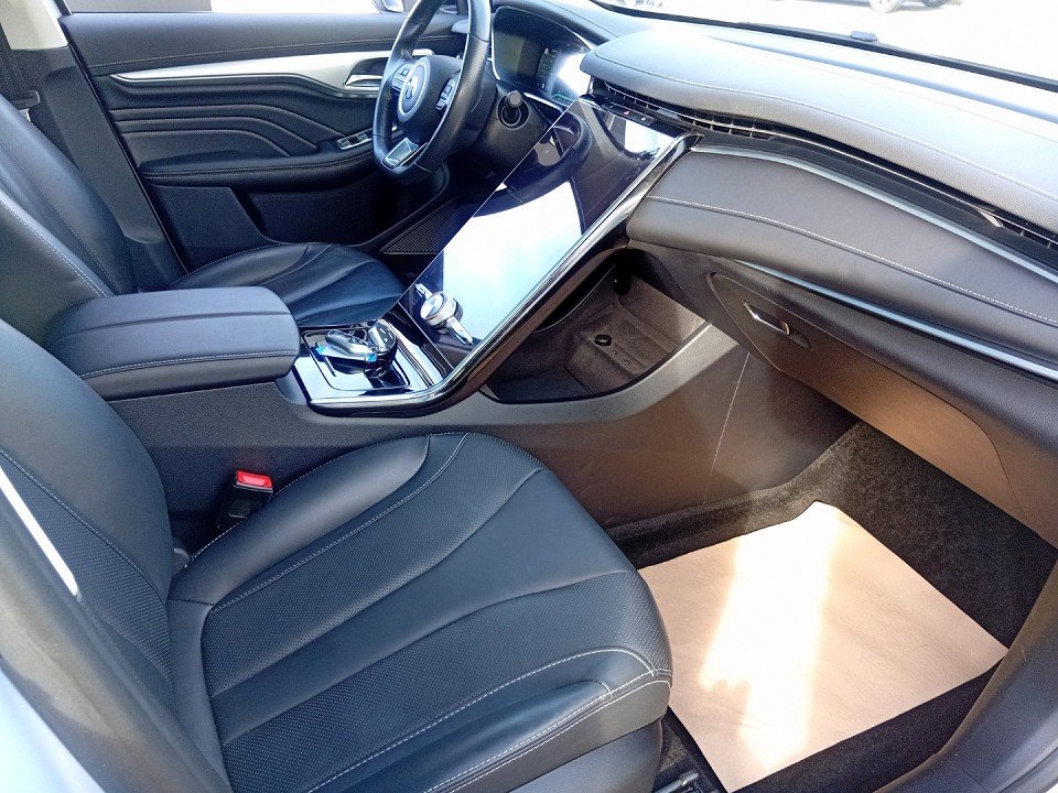 Fahrzeugabbildung MG Marvel R Performance