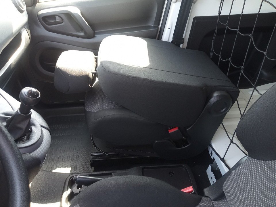 Fahrzeugabbildung Citroën Berlingo Kasten Profi L1