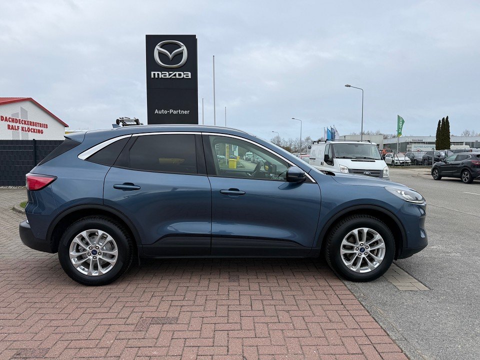 Fahrzeugabbildung Ford Kuga Hybrid Titanium X