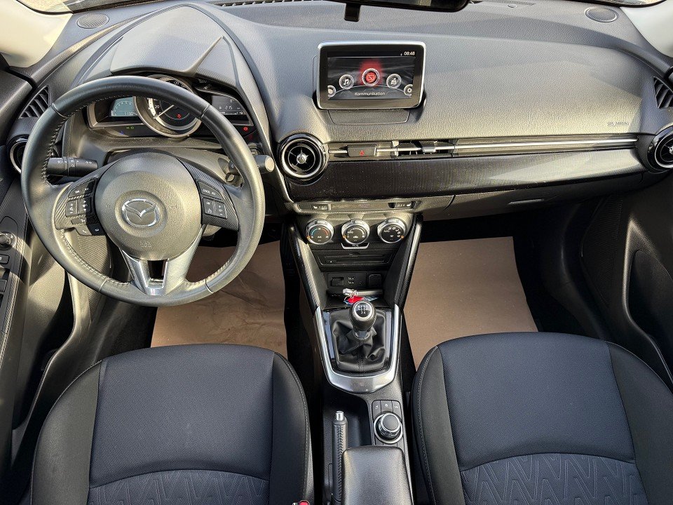 Fahrzeugabbildung Mazda 2 SKYACTIV-G 90 5T 5GS AL-NAKAMA LIC-P