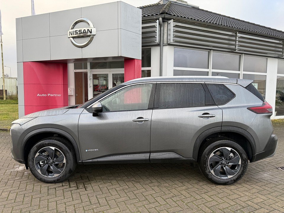 Fahrzeugabbildung Nissan X-TRAIL 1.5 VC-T e-POWER N-Connecta 5 Sitze PGD HUD