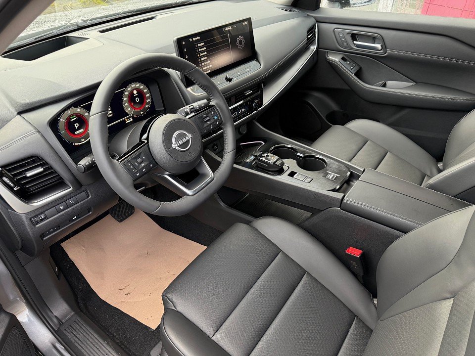 Fahrzeugabbildung Nissan X-TRAIL 1.5 VC-T e-POWER N-Connecta 5 Sitze PGD HUD